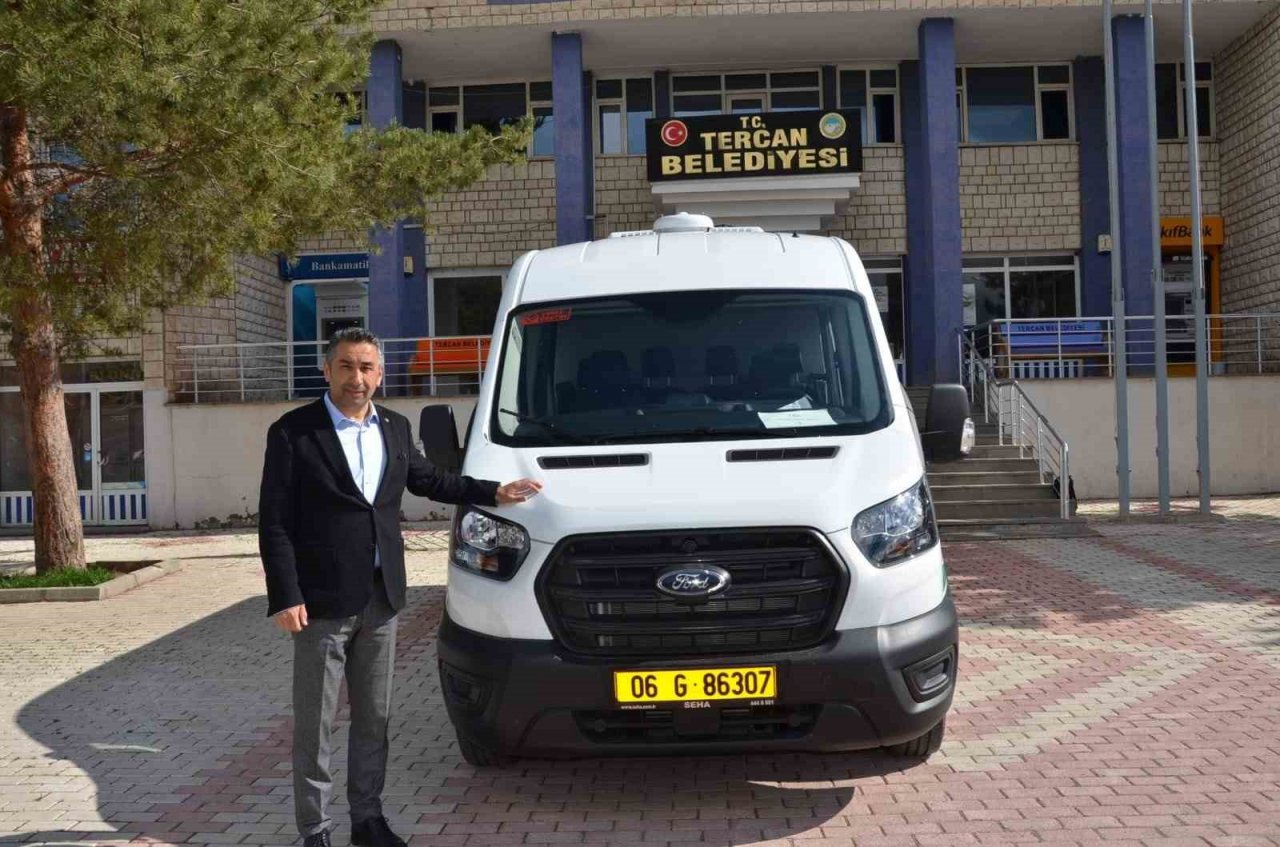 Tercan ilçesine yeni bir cenaze aracı alındı