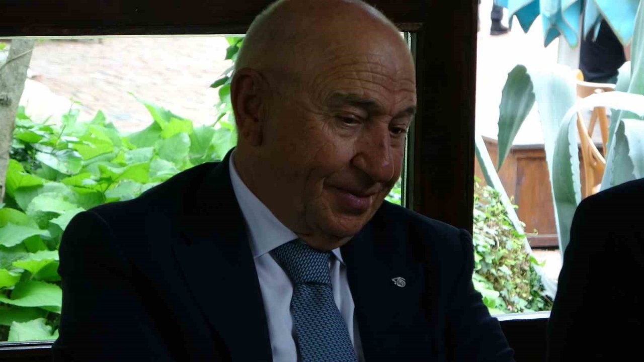 Nihat Özdemir: "Trabzonspor alnının akıyla şampiyonluğu kazandı"