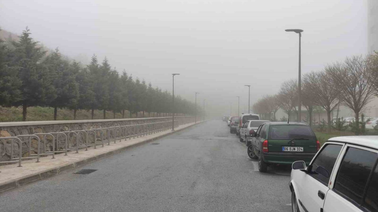 Yozgat’ta sis etkili oldu