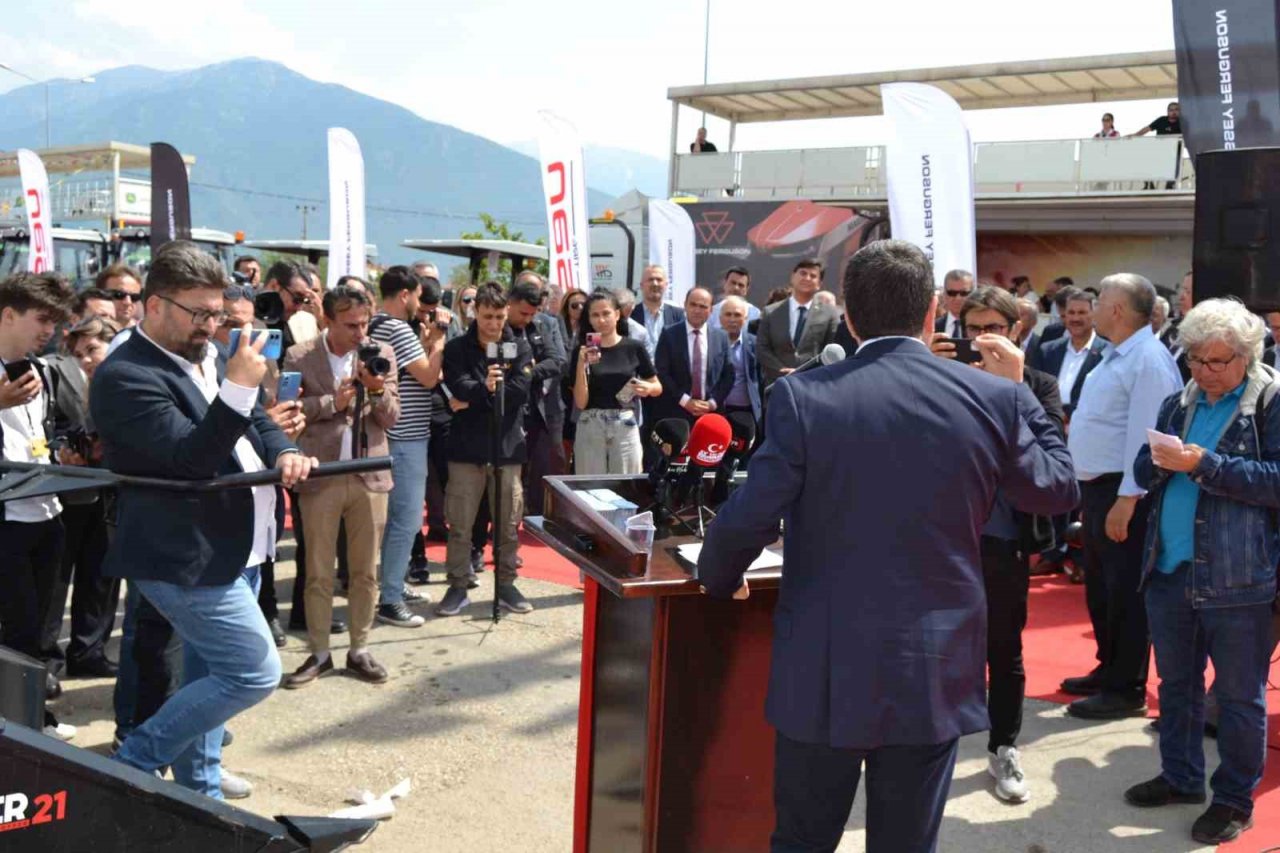 Fethiye’deki Tarım Fuarı açılışında gerginlik