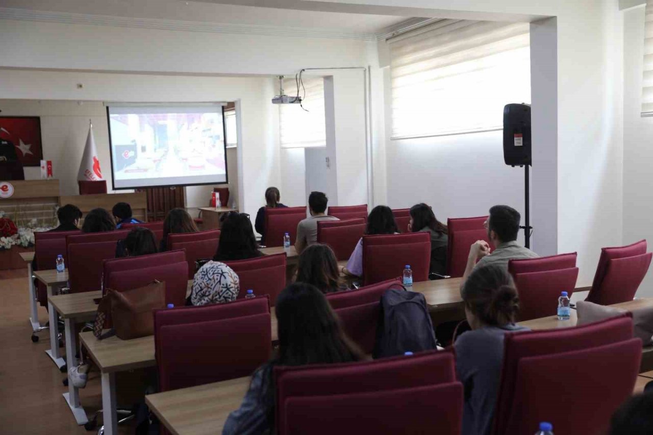 Efeler Belediyesi ADÜ’lü öğrencileri ağırladı