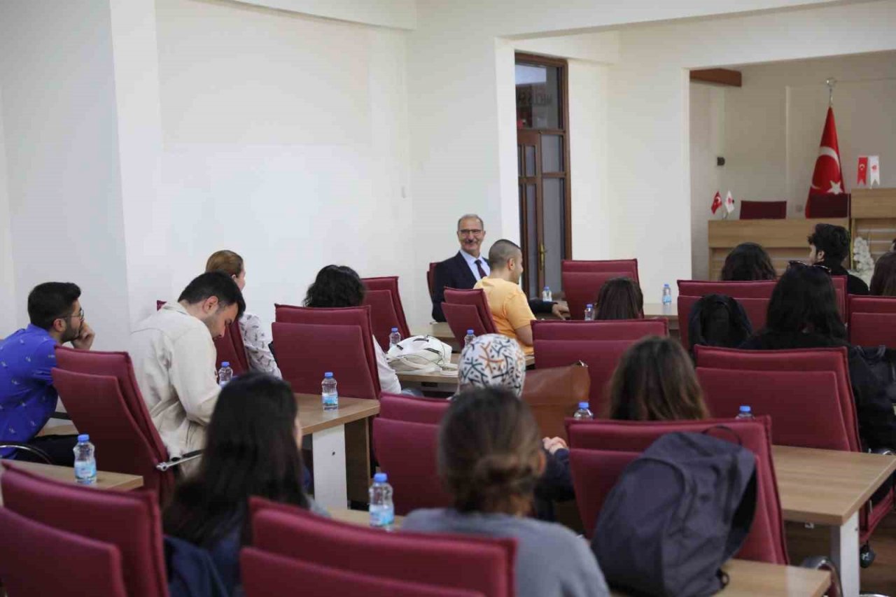 Efeler Belediyesi ADÜ’lü öğrencileri ağırladı