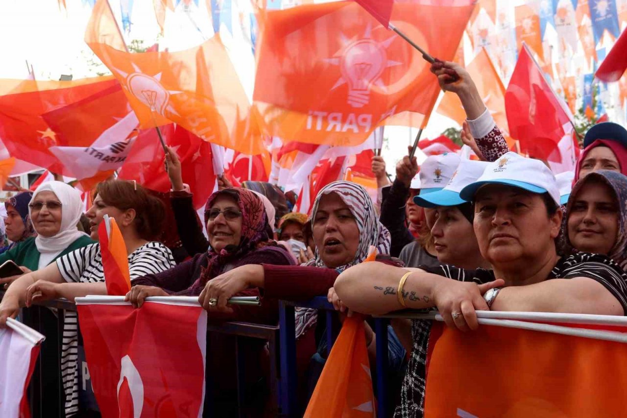 AK Parti Genel Başkanvekili Yıldırım, "Bu seçim işgalcilerle, Türkiye’nin geleceği için uğraşanlar arasında geçecek"