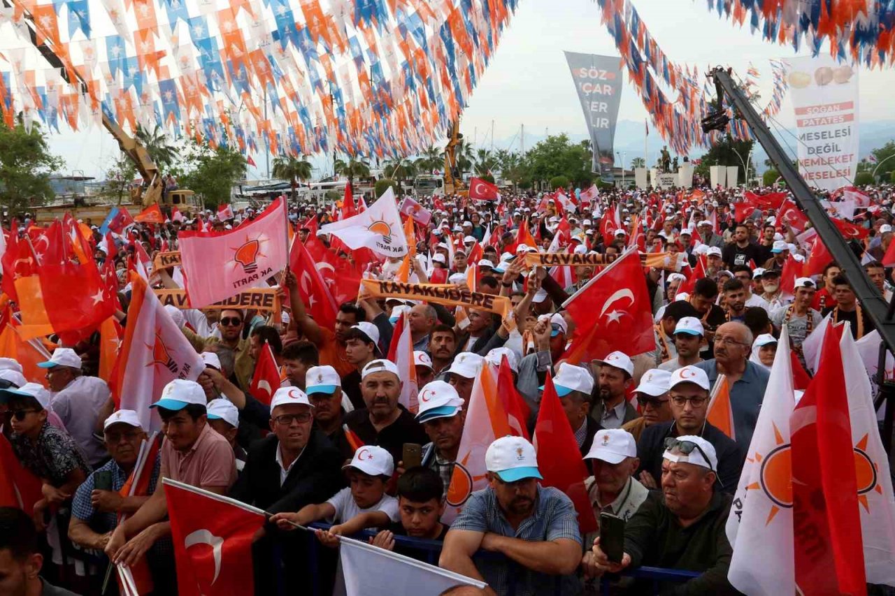 AK Parti Genel Başkanvekili Yıldırım, "Bu seçim işgalcilerle, Türkiye’nin geleceği için uğraşanlar arasında geçecek"