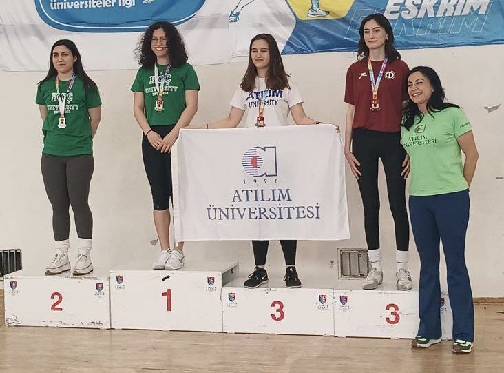 Anadolu Üniversitesi sporcularından Ünilig Eskrim Türkiye Şampiyonası’nda büyük başarı