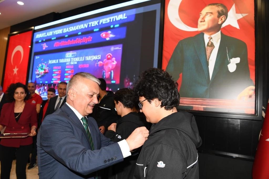 Vali Yazıcı: “Antalya’nın Yörük çocukları bilim alanında şehrine ve ülkesine katkı sunmaya devam ediyor”