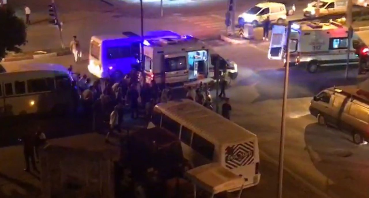 Elektrikli bisiklet devrildi: 2 yaralı