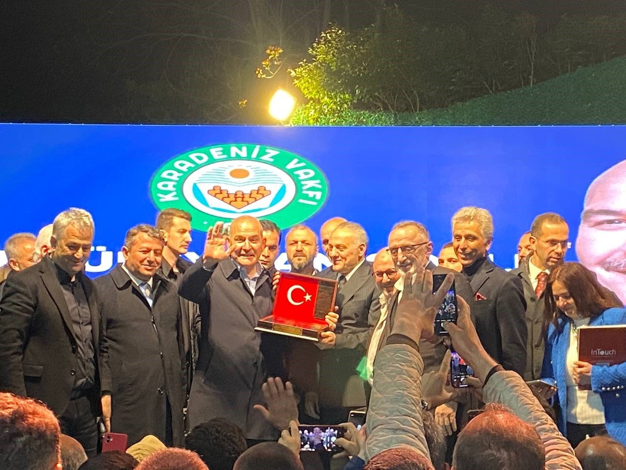 Bakan Soylu: "Tayyip Erdoğan gitsin diye tepiniyorlar. Erdoğan 14 Mayıs’tan sonra gelecek, biz de sizin üzerinizde tepineceğiz"