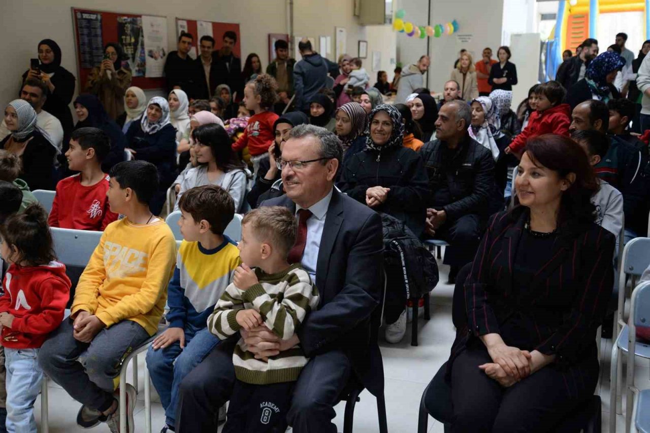 BUÜ’nün ilk Çocuk Şenliği’nin konukları depremzedeler oldu