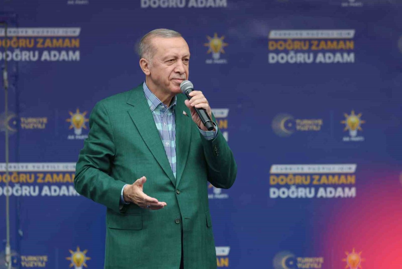 Cumhurbaşkanı Erdoğan: "(İnce’nin cumhurbaşkanı adaylığından çekilmesi) Doğrusu üzüldüm, keşke bu yarış sonuna kadar böyle devam etseydi”