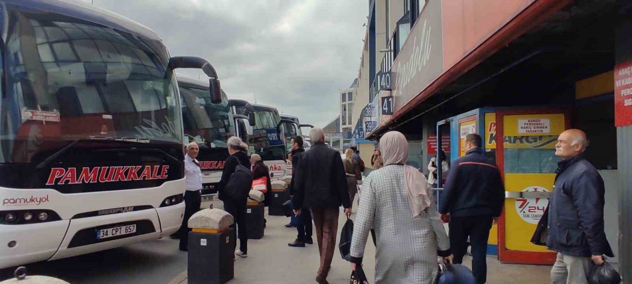 15 Temmuz Demokrasi Otogarı’nda seçim hareketliliği