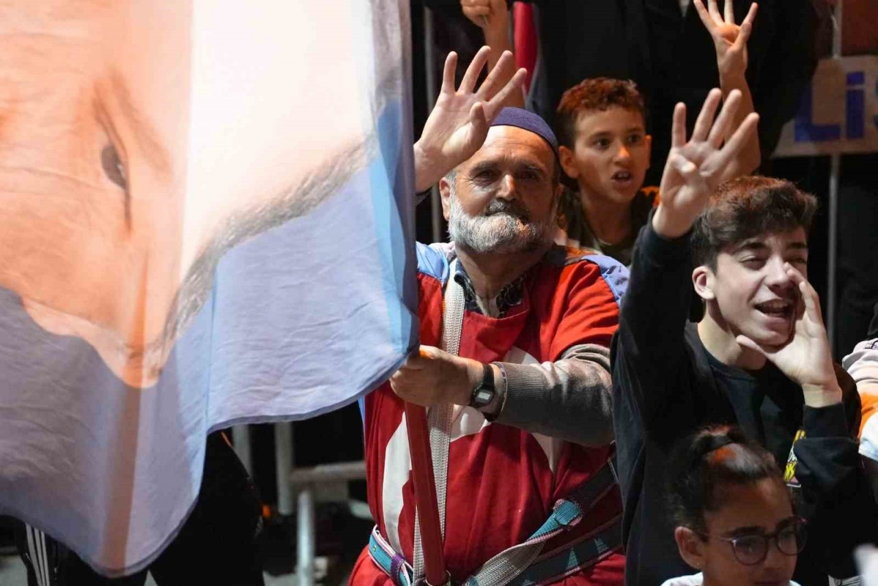 Gül, Fadıloğlu ile Şahin, vatandaşların sorunlarını dinledi
