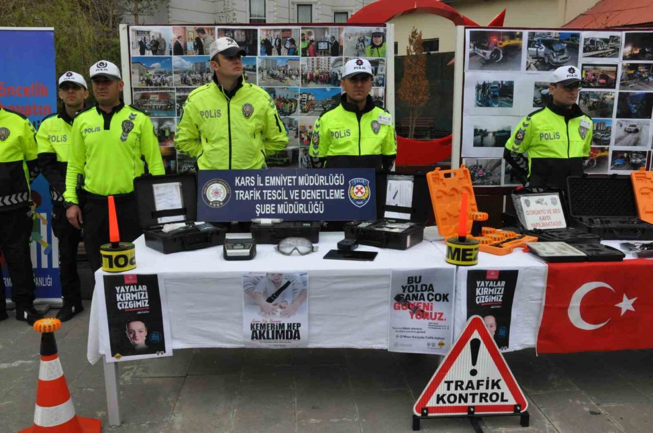 Kars’ta milli radar sistemine öğrencilerden yoğun ilgi