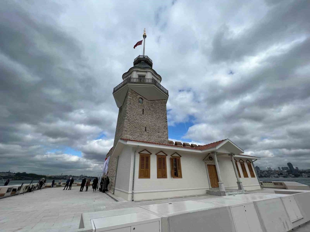 Kız Kulesi Sultan II. Mahmut dönemindeki orijinal haline kavuştu