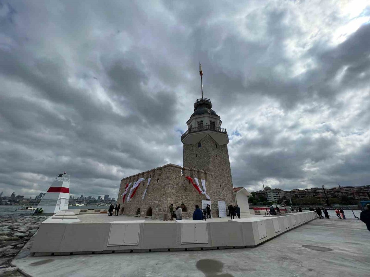 Kız Kulesi Sultan II. Mahmut dönemindeki orijinal haline kavuştu