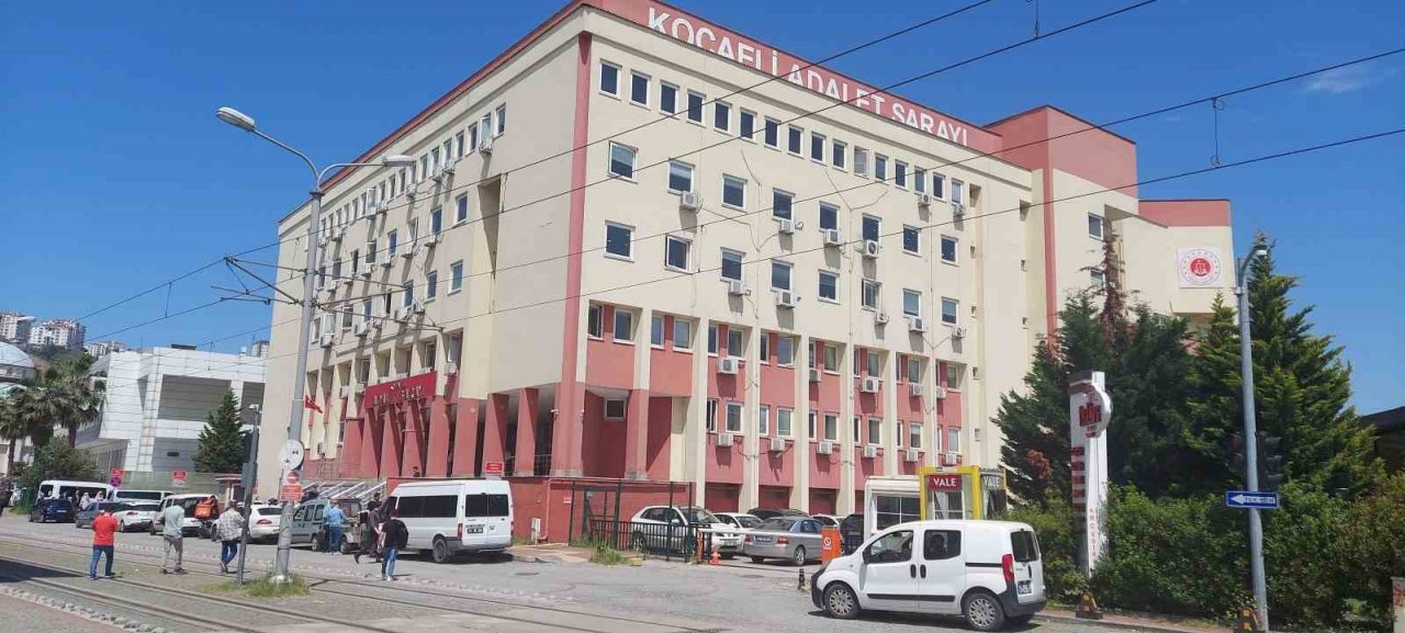 Para kazanacağını sanmıştı, dolandırıcıların ağına düştüğünü sonradan anladı