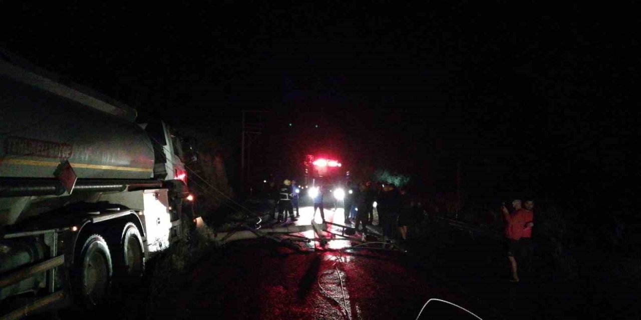 Köşk-Başçayır yolunda bir tır kazası daha