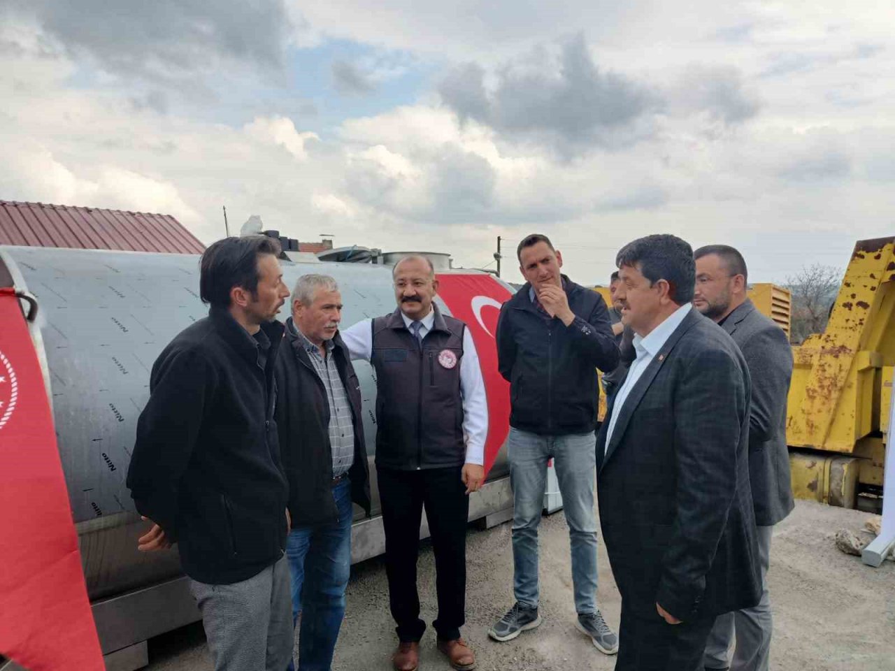 Kütahya Yaylababa köyüne 5 ton kapasiteli süt soğutma tankı