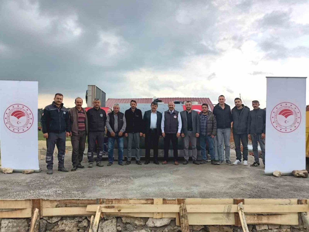 Kütahya Yaylababa köyüne 5 ton kapasiteli süt soğutma tankı