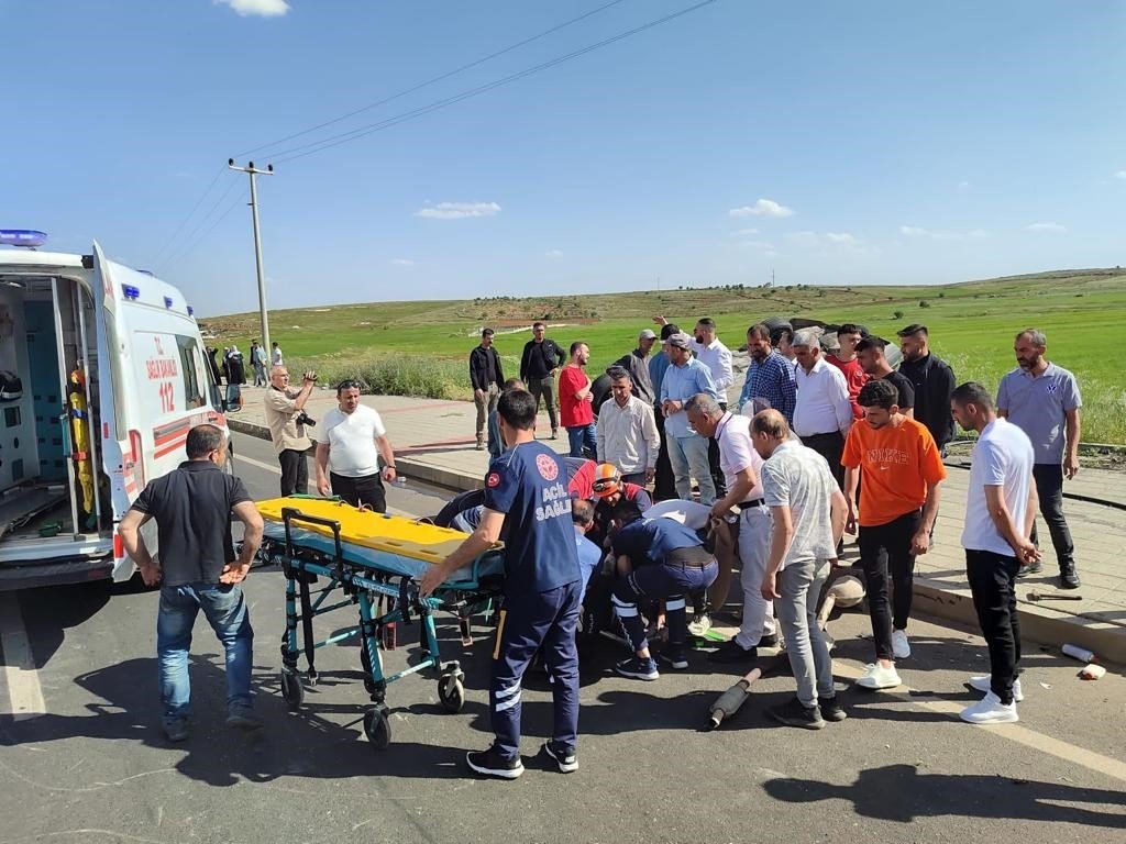 Mardin’de aynı noktada 2 farklı kaza: 7 yaralı