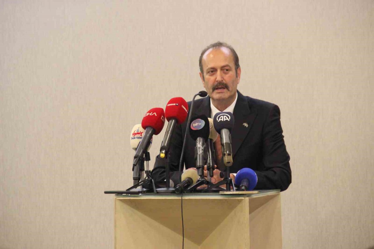 MHP’li Osmanağaoğlu: "İzmirli sandığa tıpış tıpış değil, gümbür gümbür gidecek"