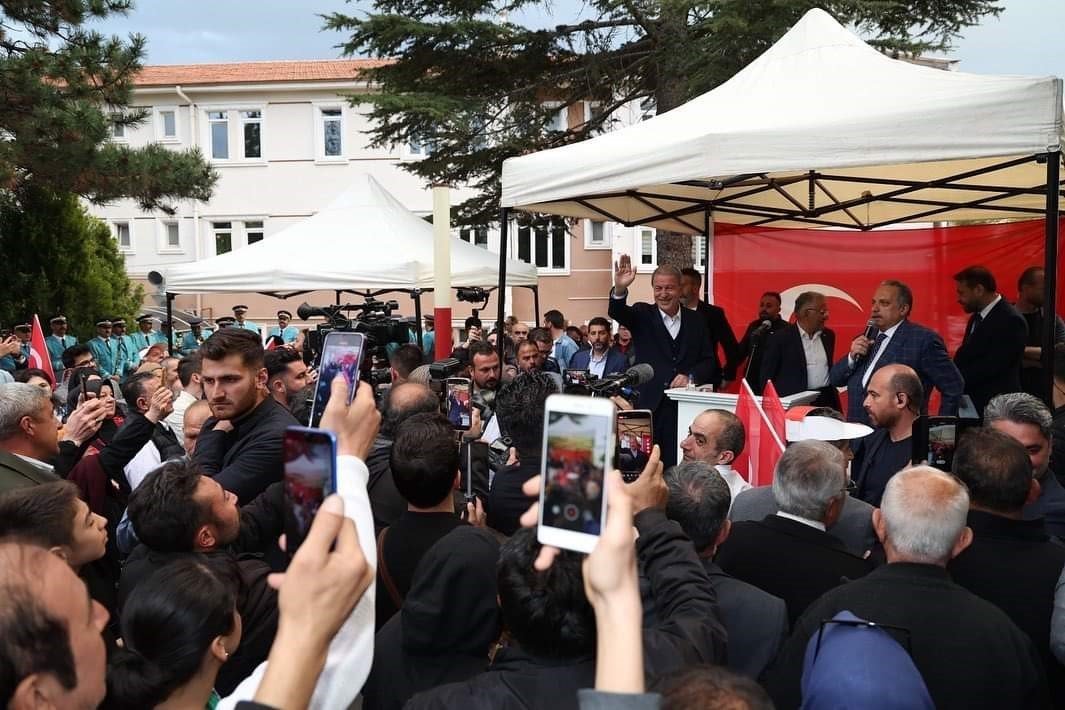 Bakan Akar’dan “istikrar” vurgusu