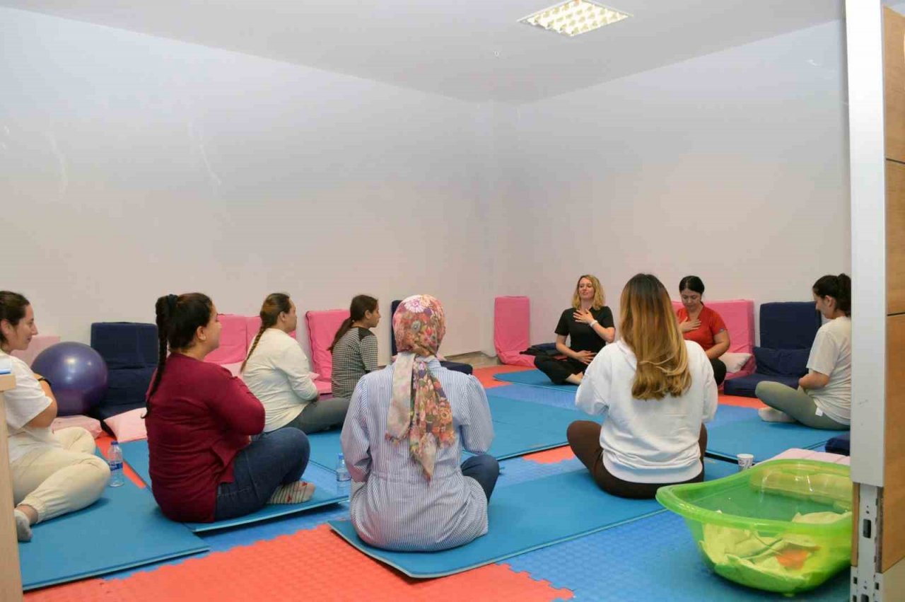 Muğla Eğitim ve Araştırma Hastanesi’nde ücretsiz gebe okulu