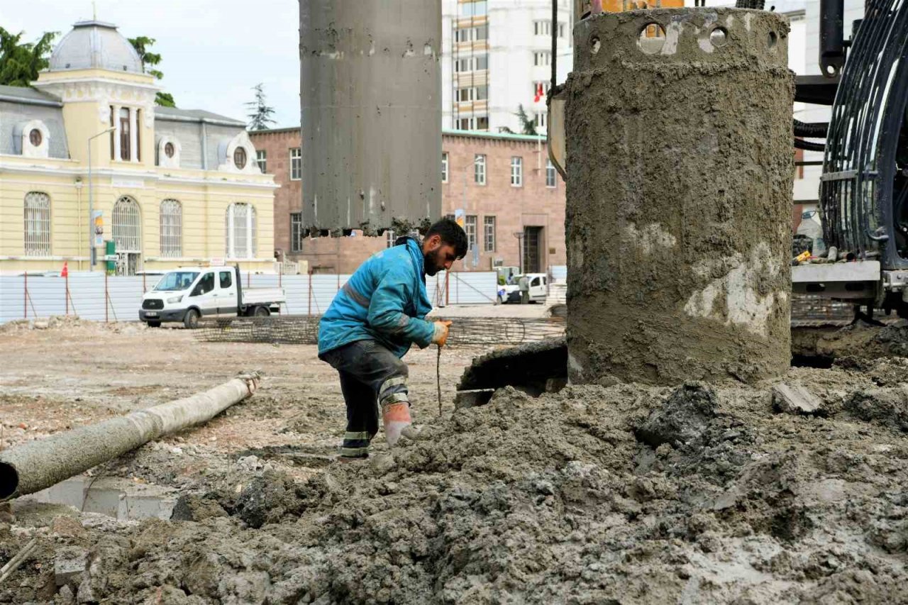 Samsun’a 200 araçlı otopark ve meydan