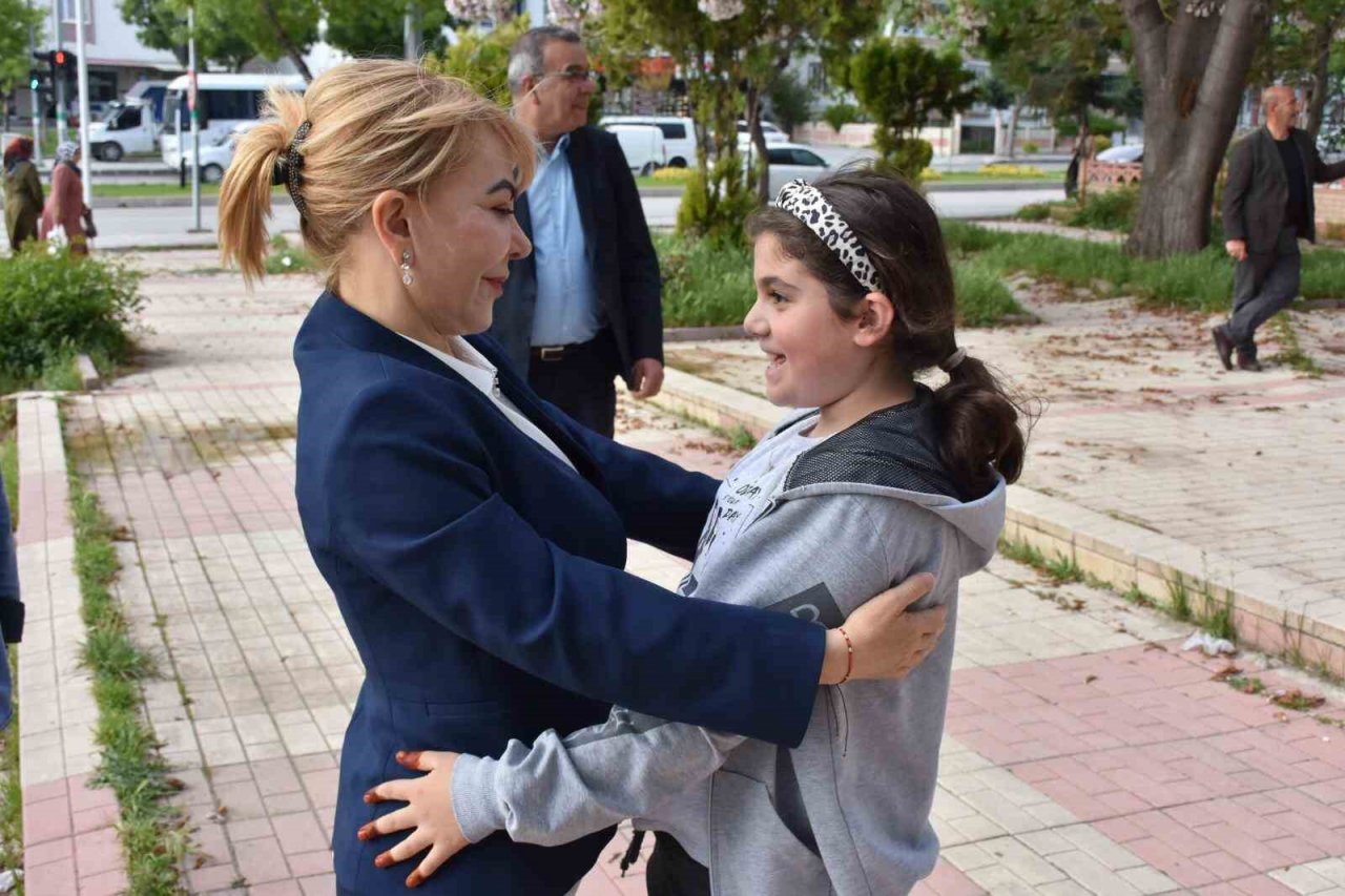 Prof. Dr. Açık: ’’Gençlerin istihdamı için gayret edeceğim’’