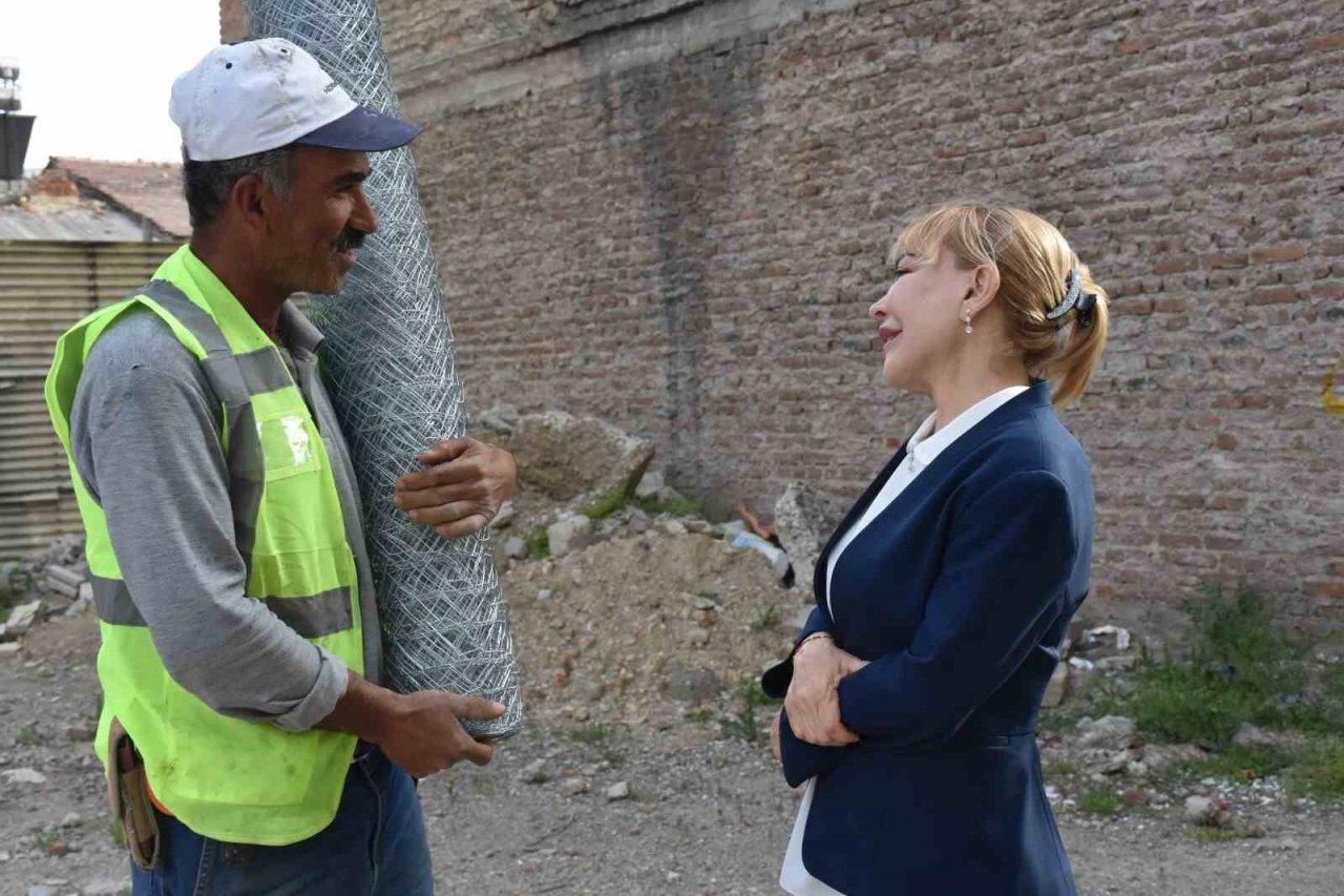 Prof. Dr. Açık: ’’Gençlerin istihdamı için gayret edeceğim’’