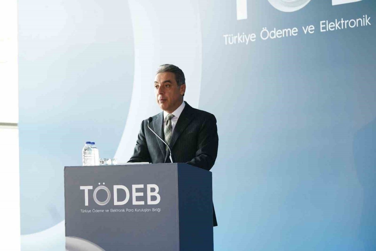 “Türkiye’de fintek ekosisteminde 700’ün üzerinde şirket bulunuyor”