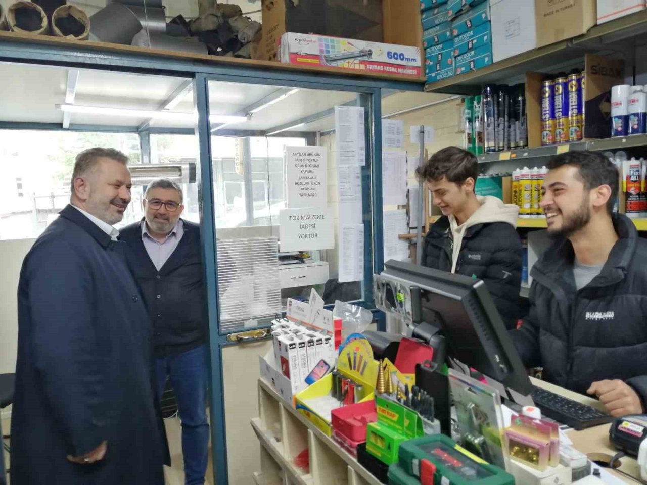 AK Parti Milletvekili adayı Turan: “Kasetle genel başkan olanlar şimdi kasetle siyaseti yönlendirerek güçlü büyük Türkiye’yi engellemeye çalışıyorlar”