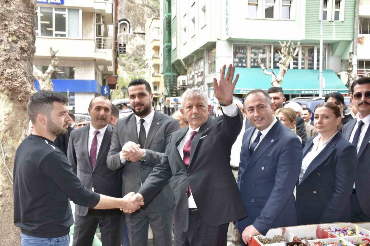 Mehmet Sarı: “Geleceği aydınlık bir Amasya hazırlıyoruz”