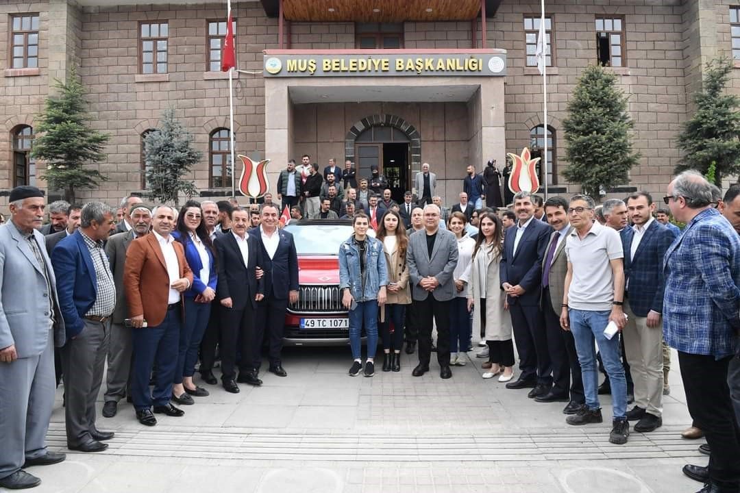 Togg, Anadolu rengi ile Alparslan diyarı Muş’ta tanıtıldı