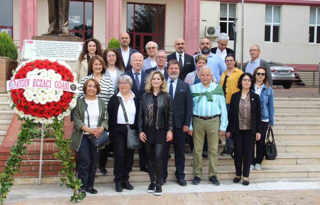 Aydınlı Eczacılar günlerini erken kutladı