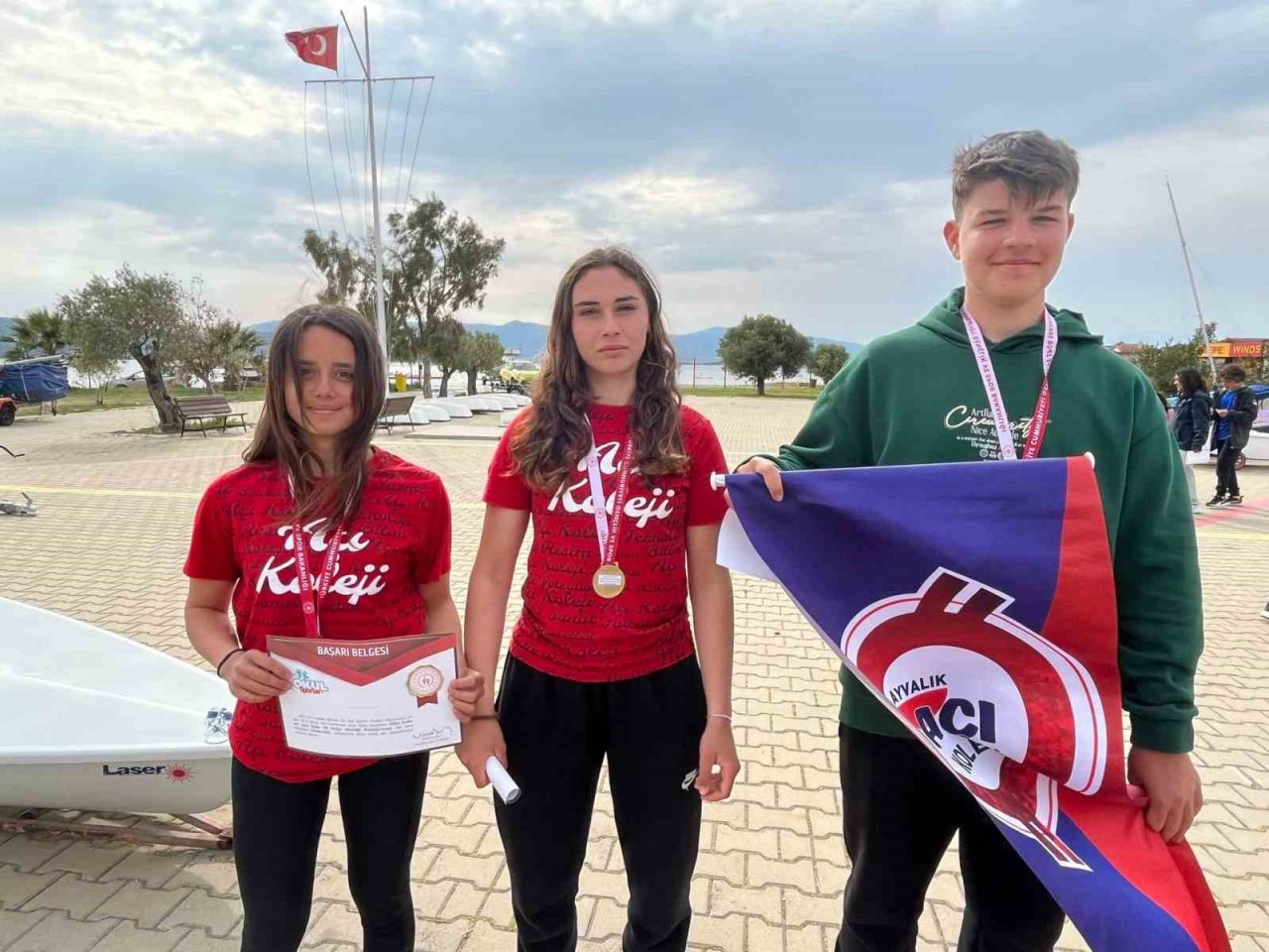 Ayvalıklı yelkenci Nurhayat’tan yepyeni bir başarı daha