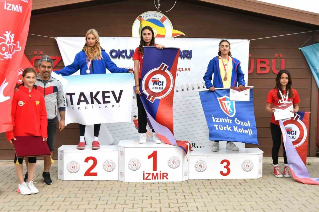 Ayvalıklı yelkenci Nurhayat’tan yepyeni bir başarı daha