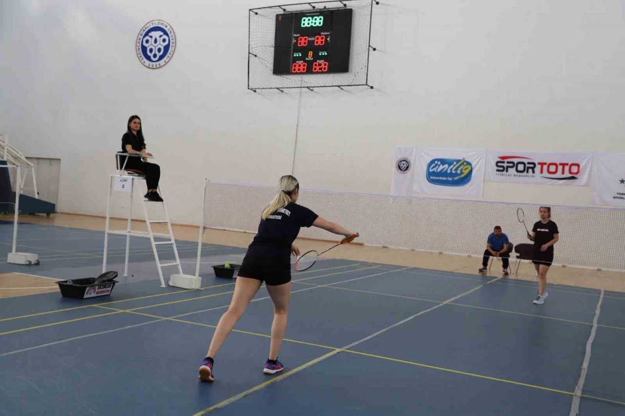 Badminton spor müsabakaları sona erdi