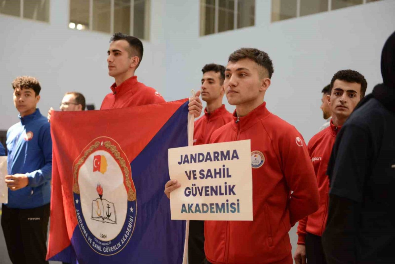 Teakwondo’nun kalbi BARÜ’de atıyor