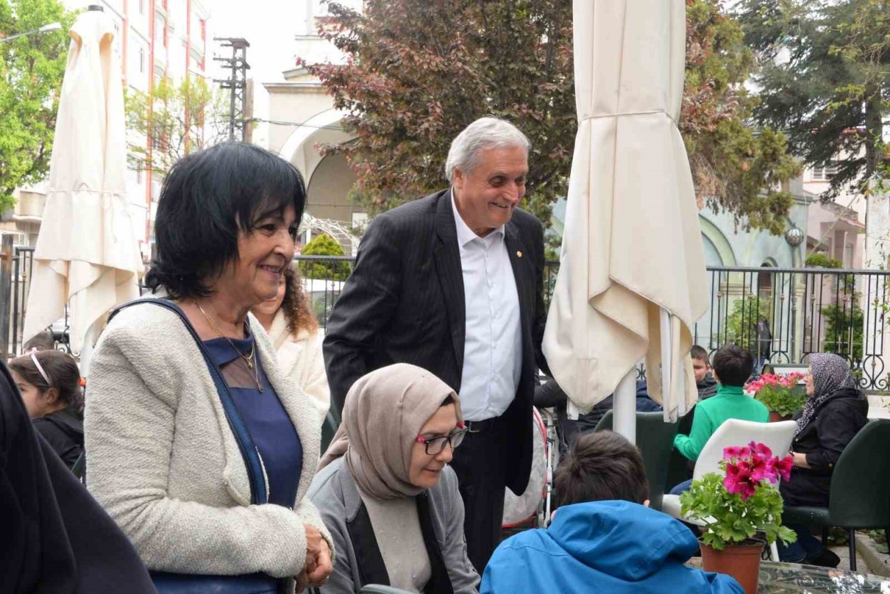 Sevgi ile hep birlikte engelsiz yarınlara