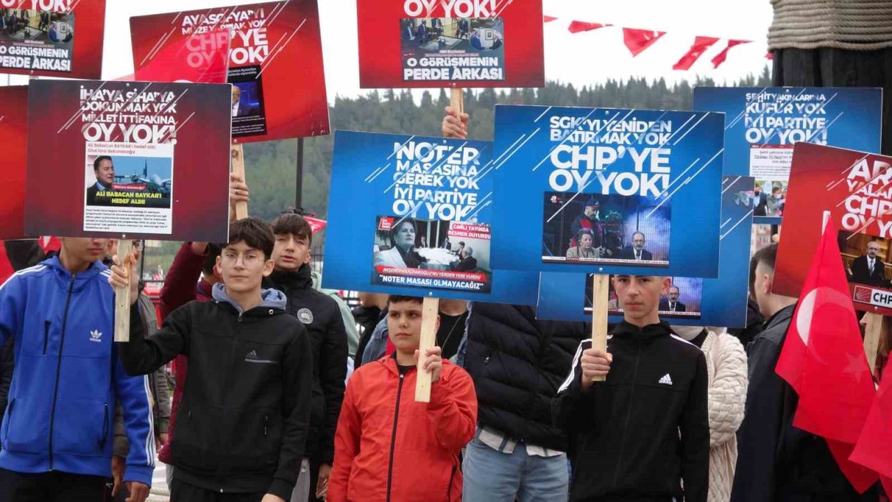 Çanakkale Kuva-yi Milliye Gençlik Platformu: "Emperyalistlere minnet etmeyi vizyon zannedenlere geçit yok"