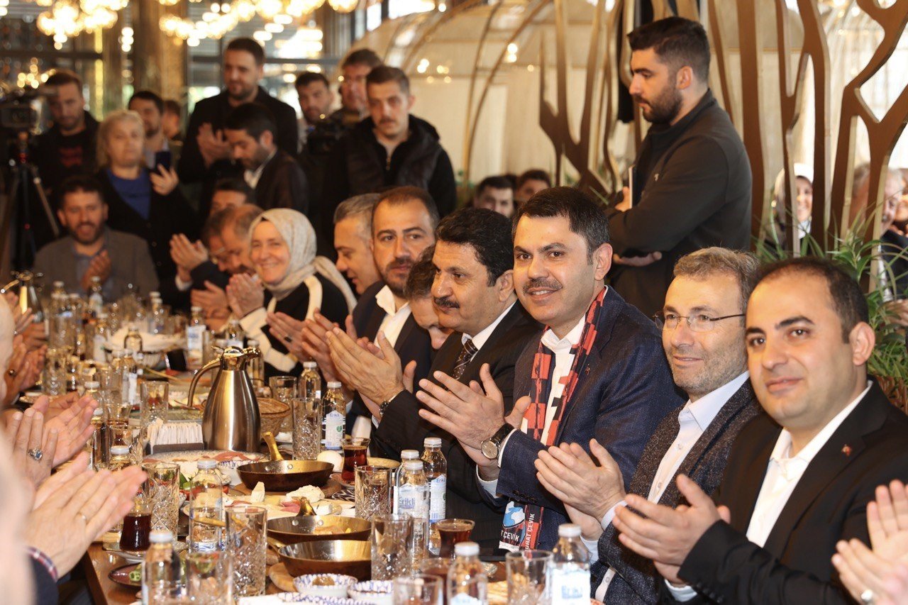 Bakan Kurum: “Bu yapılan bir FETÖ kumpasıdır, FETÖ oyunudur’’