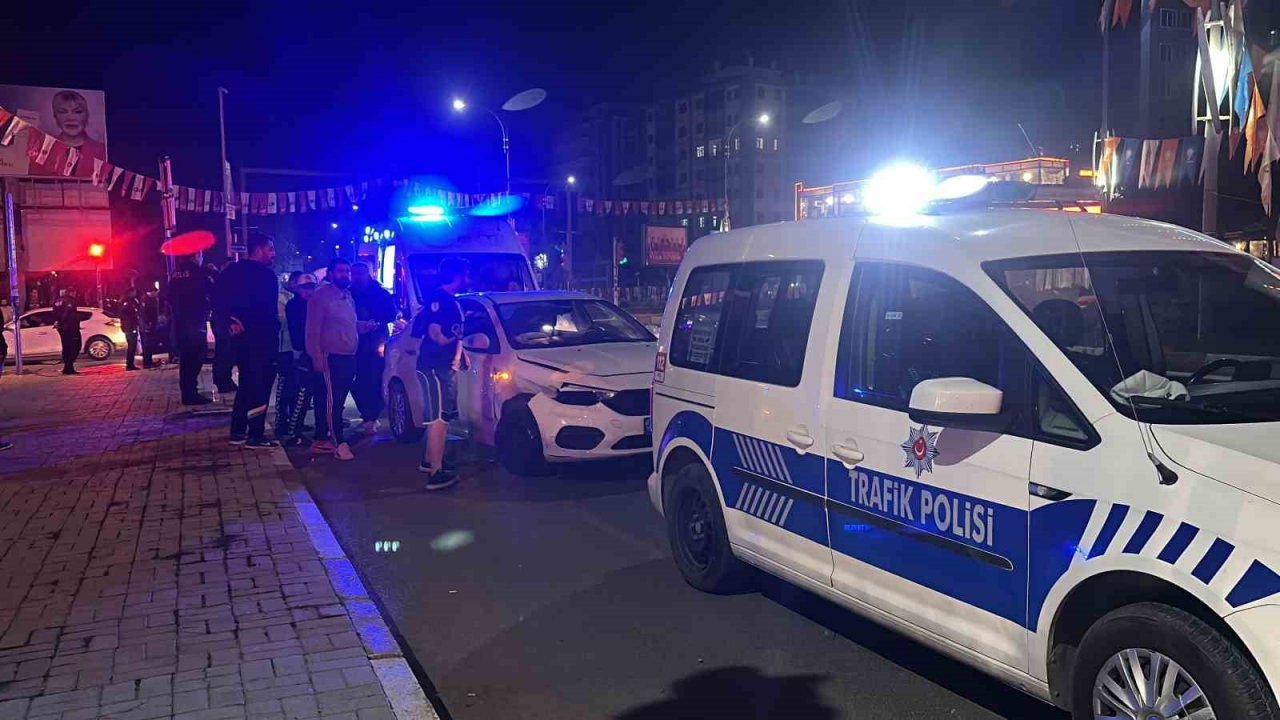 Elazığ’da trafik kazası: 1’i ağır 3 yaralı