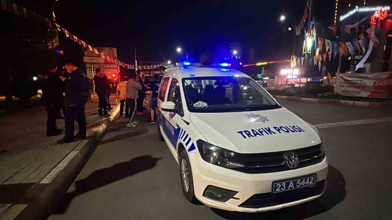 Elazığ’da trafik kazası: 1’i ağır 3 yaralı