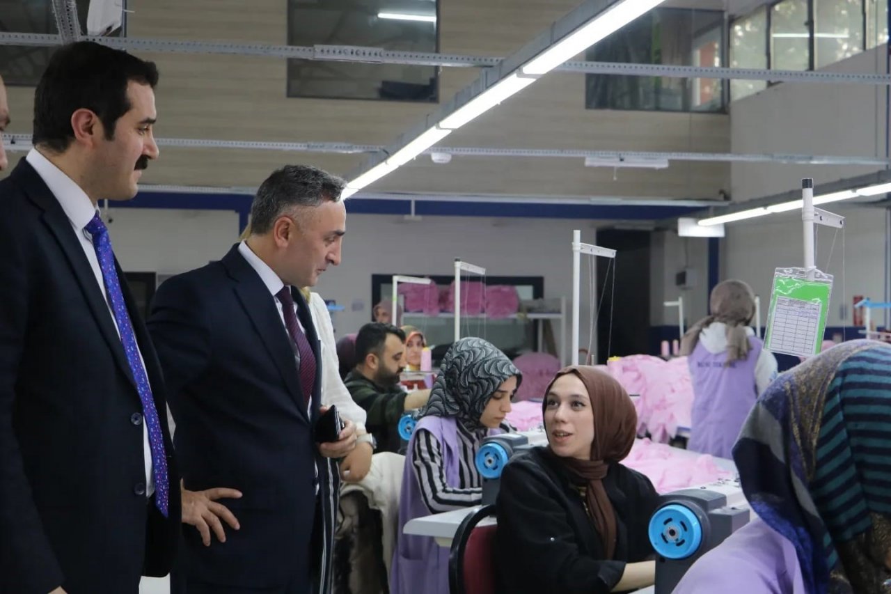 Tekstil sektörüne istihdam desteği devam ediyor