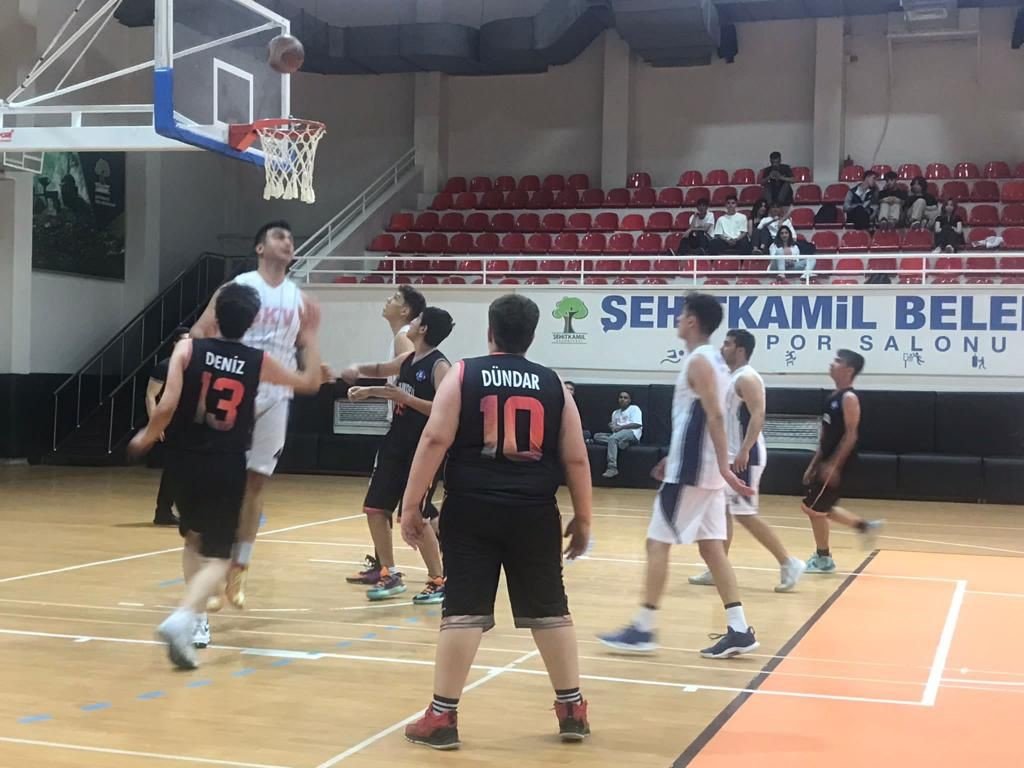 Gençlik Kupası şampiyonu: Gaziantep Kolej Vakfı