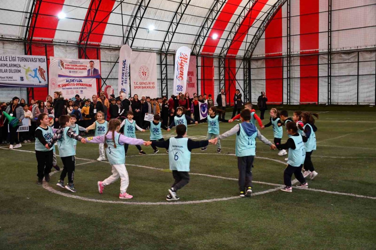 Geleneksel Çocuk Oyunları Şenlikleri yapıldı