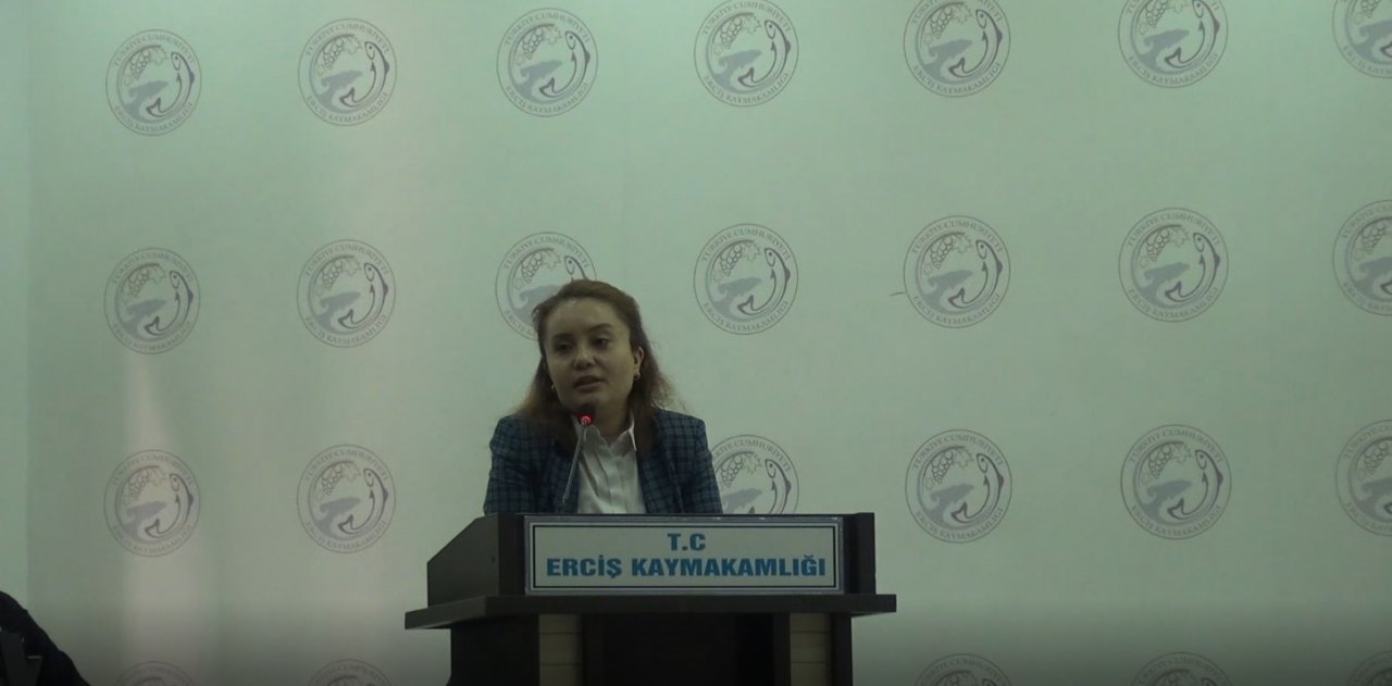 Erciş’te seçimde görev alacaklar için eğitim toplantısı yapıldı