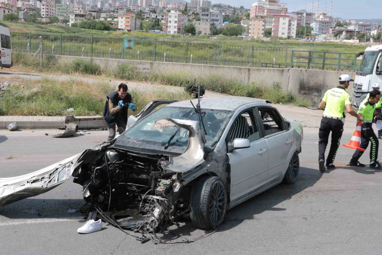 Kahramanmaraş’ta trafik kazası: 2 ölü, 2 yaralı