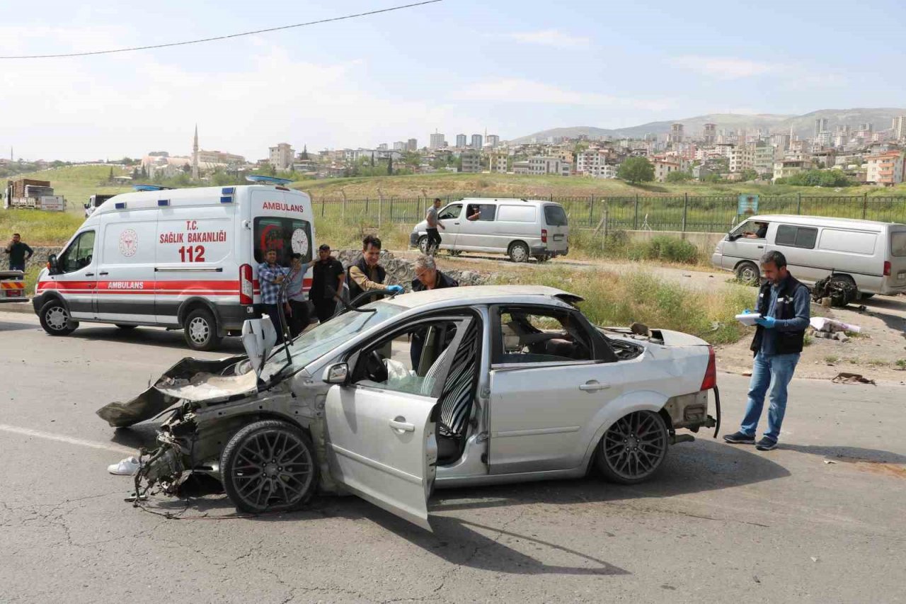 Kahramanmaraş’ta trafik kazası: 2 ölü, 2 yaralı
